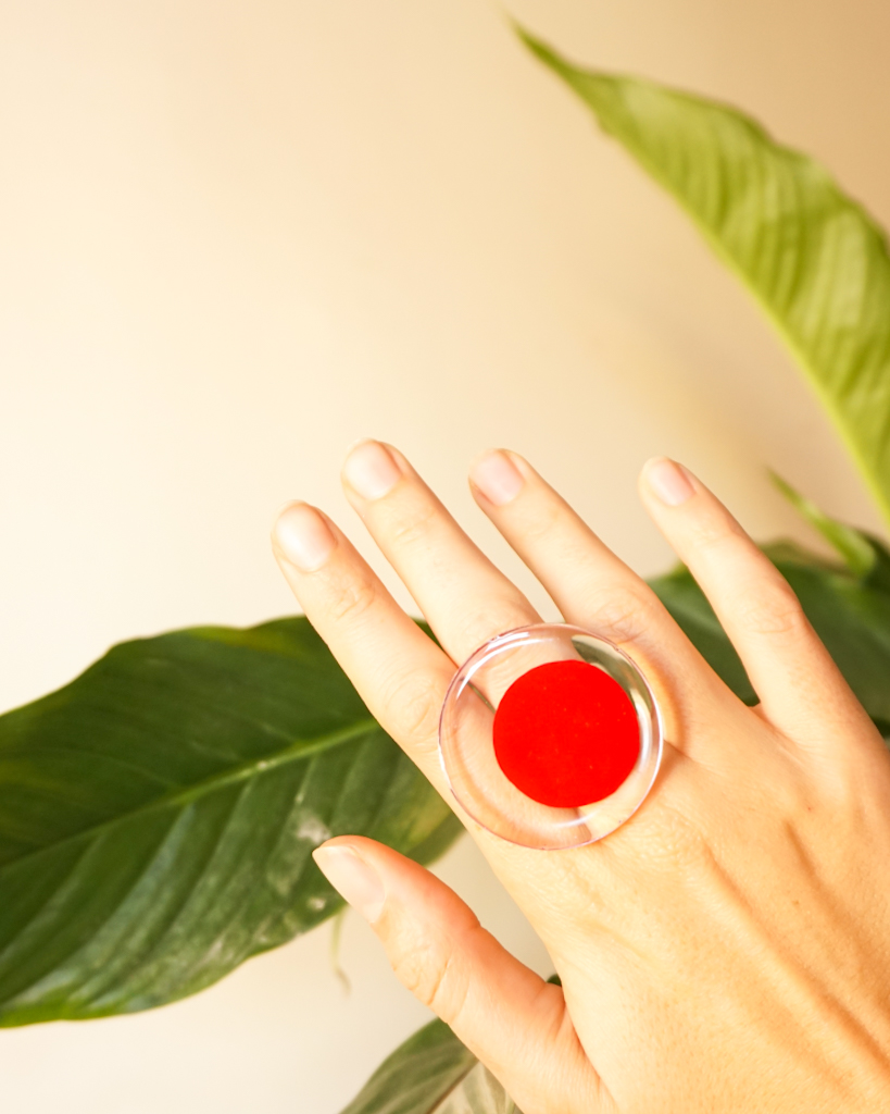 red ring photo