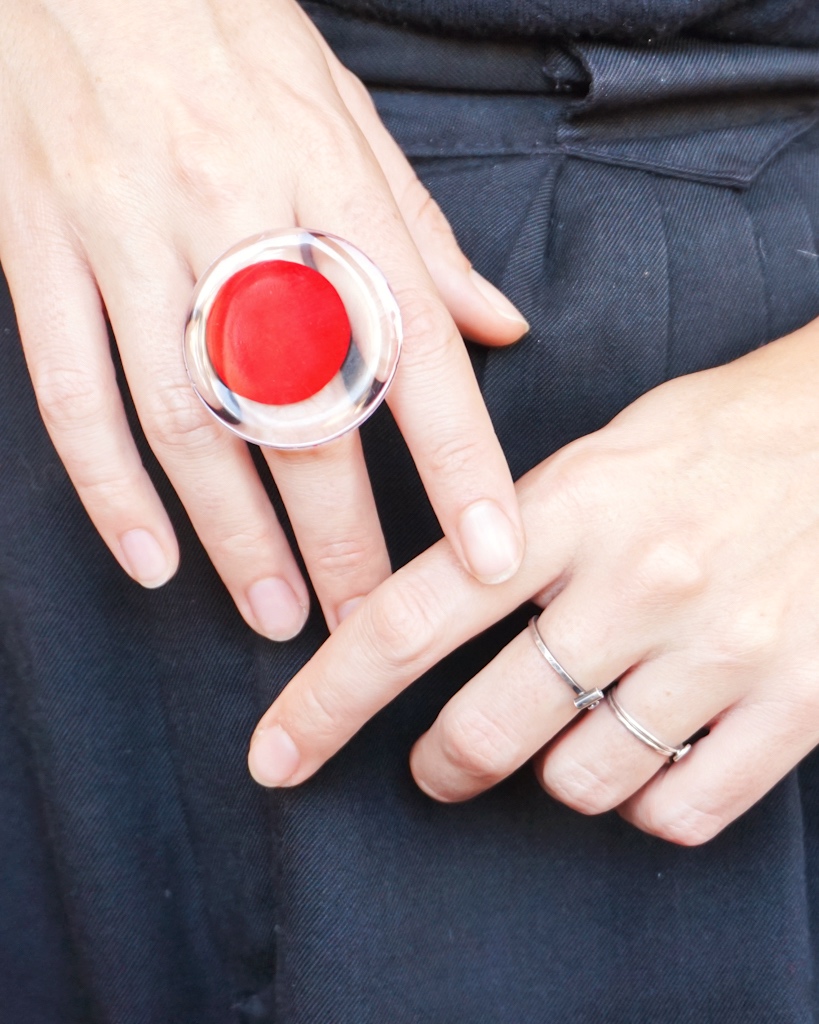 red ring