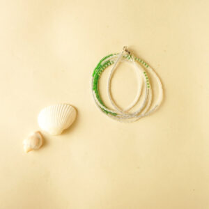 beads green and white