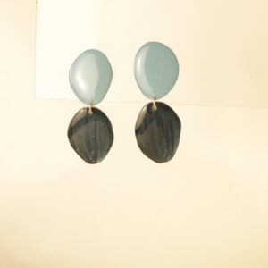earrings-black-pearl-and-sky-blue