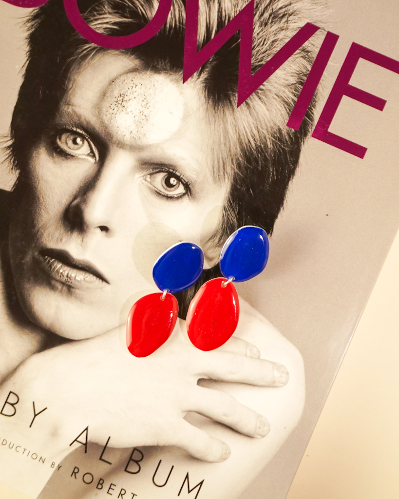 earrings-red-and-ultramarine