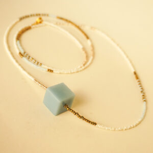 necklace-sky-blue-and-cream