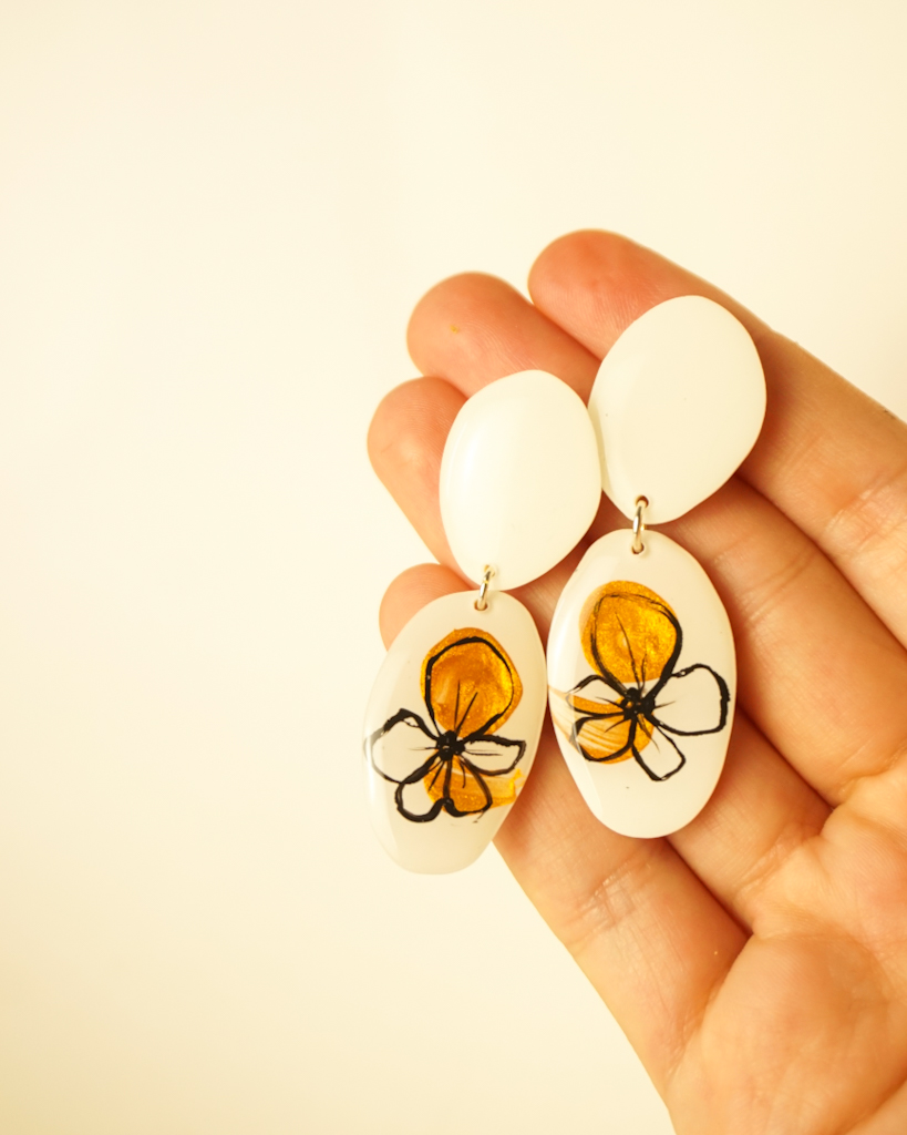 earrings-botanica-golden-flower