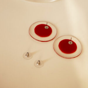 circle earrings red back