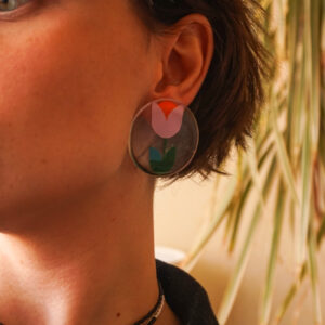 flower power earrings tulip on ear