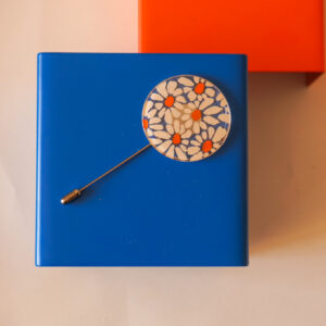 flower power pin daisies 3