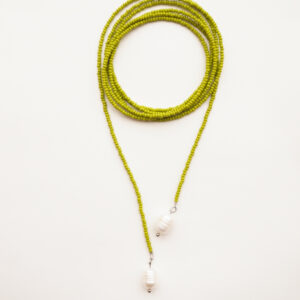pearl necklace pear green