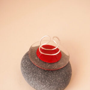 ring dot red back