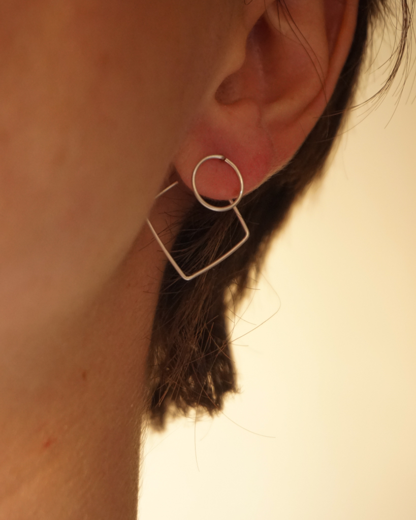 square on ear